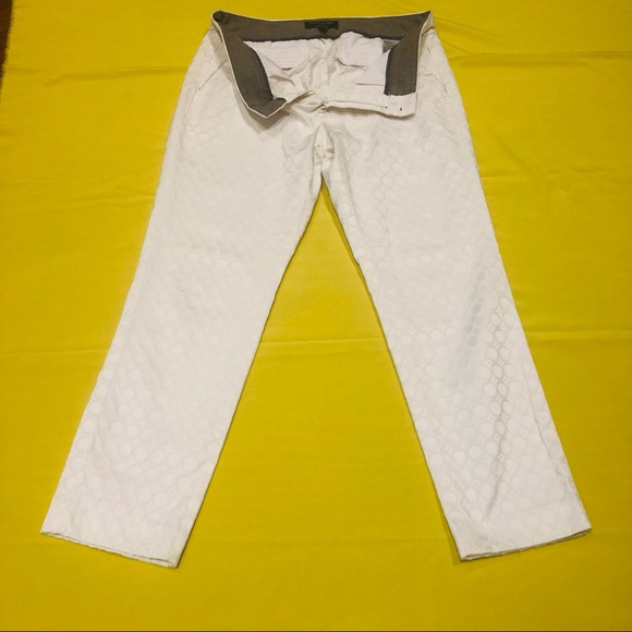 Banana Republic Hampton Fit Size 6 White Textured Circle patterned pants - Picture 3 of 9